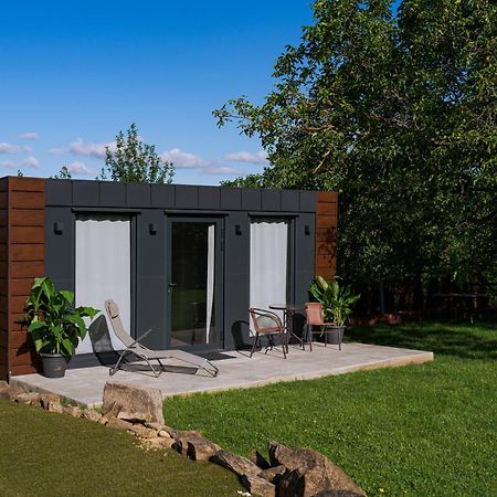 Tiny House Mezi Sklepy Lägenhet Kobylí Exteriör bild