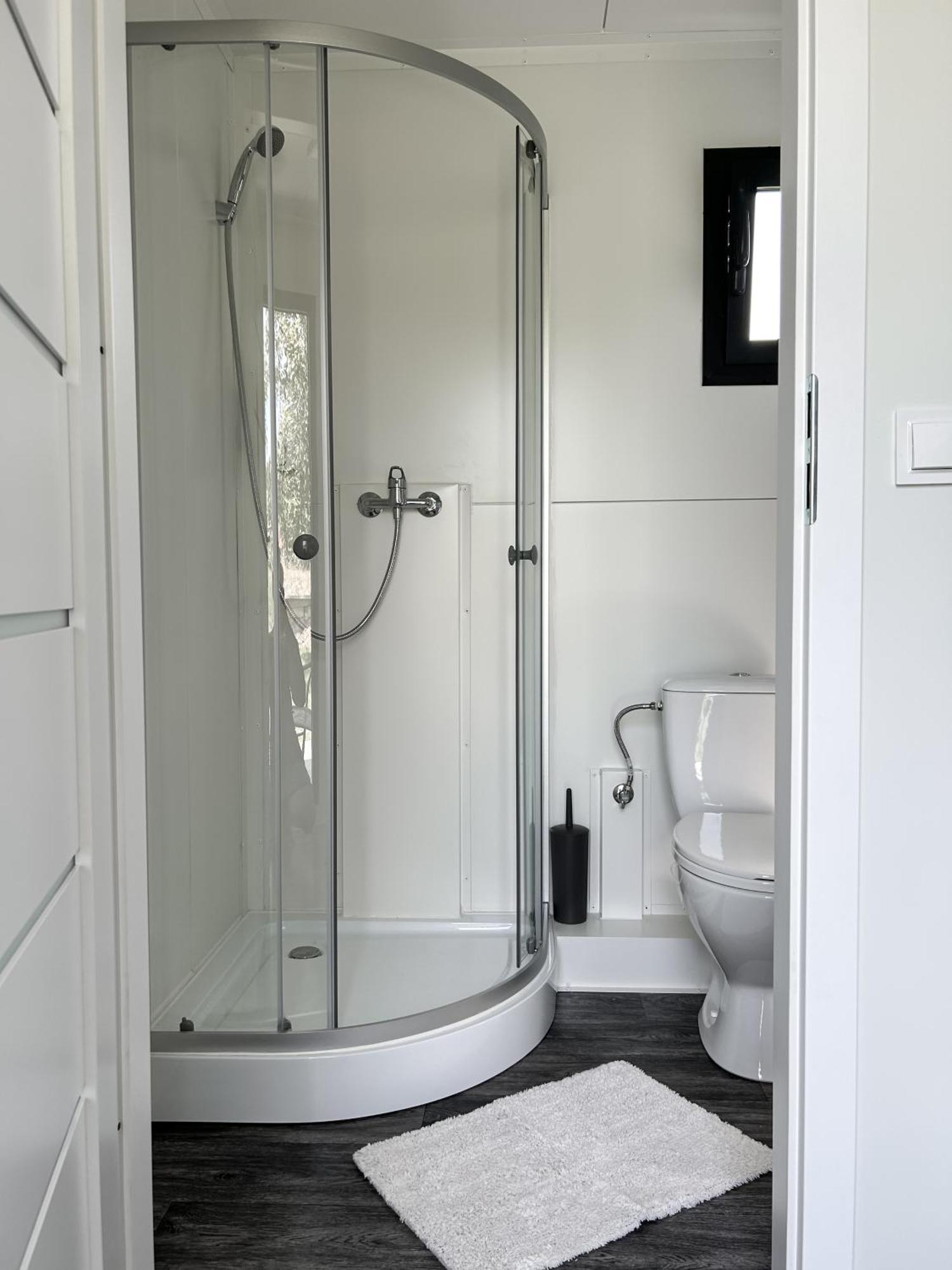 Tiny House Mezi Sklepy Lägenhet Kobylí Exteriör bild